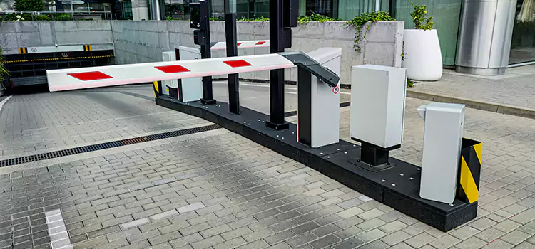 Custom Gate Design & Integration Benbrook
